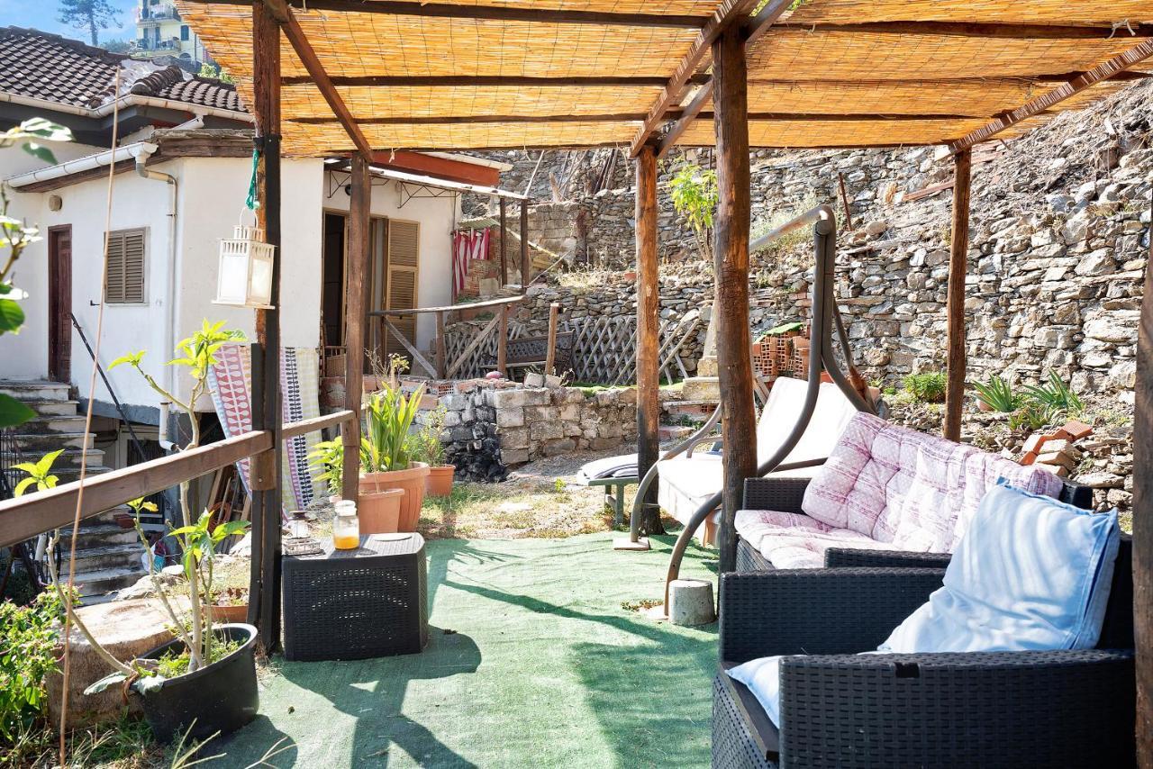 Villa Lardarina Corniglia Eksteriør billede